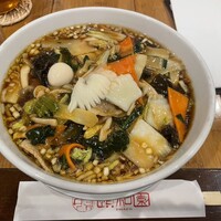個室中華 頤和園 溜池山王店 - 