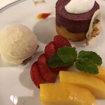 にっぽん丸 メインダイニング 瑞穂 - 