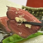 割烹つづみ - 絶品の牛肉低温ロースト