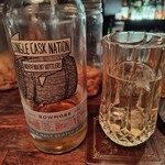 Whisky Burgers Bar - バナンデール シングルカスクネーション インディペンデントボトラーズの水割り