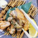 はまさき村 - 水郷赤鶏の炭火焼き（アップ）