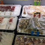 田村精肉店 - 串モノ～今日は混んでるせいなのか鶏串がなかった