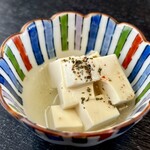 とようけ茶屋 - 豆腐にドレッシング？うまい〜