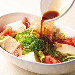 村さ来 - 茎わかめと豆富のさっぱりサラダ