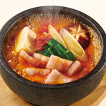 村さ来 - 石焼き旨辛豚キムチ鍋