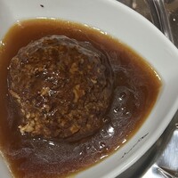 Chi-Fu - 超巨大な肉団子はフカヒレ味