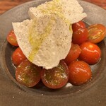 トマトとモッツアレラのサラダ
