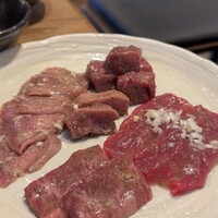 炭火焼肉ホルモン うしごろ 中目黒店 - 
