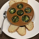 294053032 - つぶ貝のヴルギニヨンバター