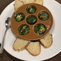 キャラント キャトル - つぶ貝のヴルギニヨンバター