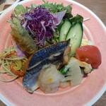 GRANDMIRAGE WHOLE NOTE CAFE - 