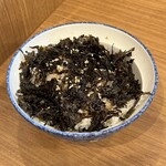 横浜家系ラーメン 吟家 - 岩海苔玉かけ丼（大盛り） 420円