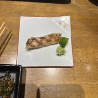焼うお いし川 名古屋 - のどぐろ単品、店員さんが焼いてくれます
