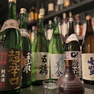 ドリンクメニューは約300種類！飲み放題も130種類以上！