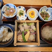 ダイナミックキッチン＆バー 響 中之島フェスティバルプラザ店 - 