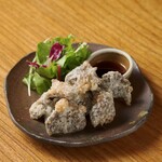 馬すじ肉の柔らか唐揚げ