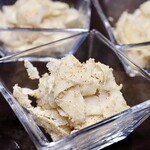 ルッカ - ガリのごま和え