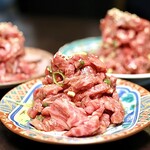 ルッカ - 和牛霜降りユッケ