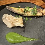 燕 - 焼きタケノコ
            甘鯛鱗焼き、パリパリの鱗が美味しくて