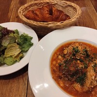 Bistro Buzz 赤坂 - 
