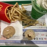 マクドナルド - 料理写真:やけ食いポテトとマックフロートメロン。