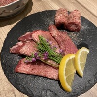 焼肉㐂舌 南船場 - 