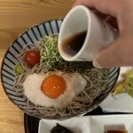 そば処 長嶺庵 - 上空から汁をダイブ♪