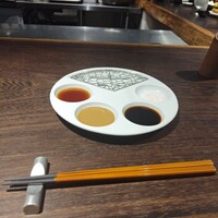 串揚げキッチン だん EKIZO神戸三宮店 - テーブル