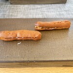 フィエルテ - ⚪︎トマト/ベーコン/ペコリーノ
      まずはシャンパーニュとスタート。