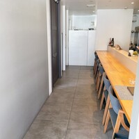 フィエルテ - 店内　カウンター席