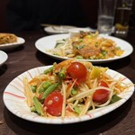 チャンロイ kaaw - 