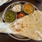 ネパール・インド料理&バー マナカマナ - 