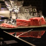 HIKARI - 厳選フィレ肉とサーロイン食べ比べ