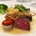 2025.3.  北海道産 黒毛和牛ランプ肉のステーキ エシャロットバターソース