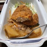 タブチ - メンチカツ断面