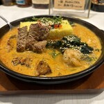 &スリランカTOKYO - 雑穀フライドガーリックシュリンプカレー、ほうれん草＆キノコ、豚肩ロースステーキハーフ