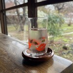 スズラン珈琲堂 - お水