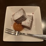 ビストロ プチ - 