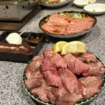 和牛焼肉ホルモン 焼肉まる権 - 