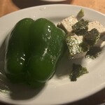 カルネジーオ イースト - 