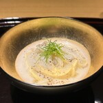 眞善美 - 白子の和えそば　油で焼いた唐辛子、ペーストにした虎河豚の白子とスープ　麺