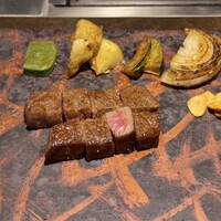 大阪鉄板焼き 神戸牛 TATARA - 