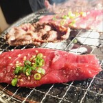 炭火焼肉 にく式 すすきの店 - 