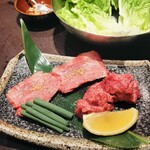 炭火焼肉 にく式 - 