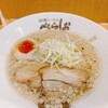 泡系しおとんこつラーメン べらしお 総本店