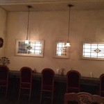 旧ヤム邸 - カウンター席もあります