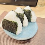 北新地 とん汁家 - おにぎり