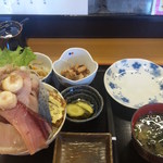 清鮨 - 海鮮丼（大盛）