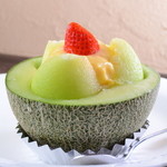 パティスリー ラ・モナミ - まるごとメロン