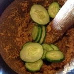 泉の里 - 味噌、玉ねぎ、きゅうりを入れて。